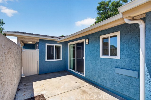 Building Photo - 8416 Burnet Ave