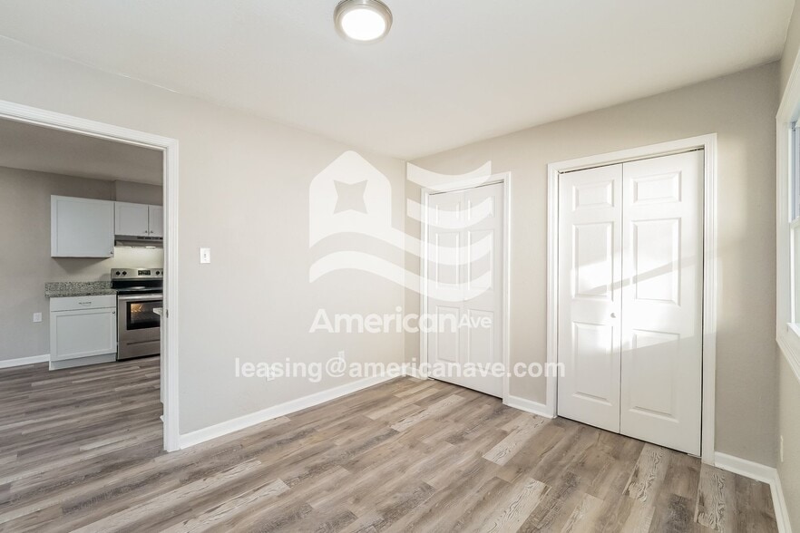 Building Photo - 1028 Randolph St