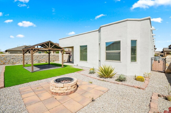 Building Photo - 14500 Adrian Chavez Dr