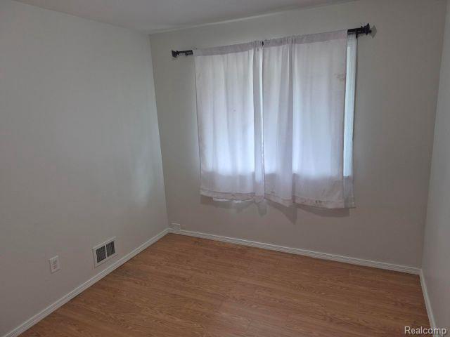 Building Photo - 41740 Aspen Dr