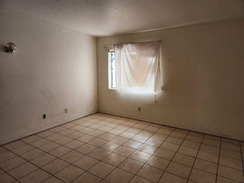 Building Photo - 9660 E Quail Pl