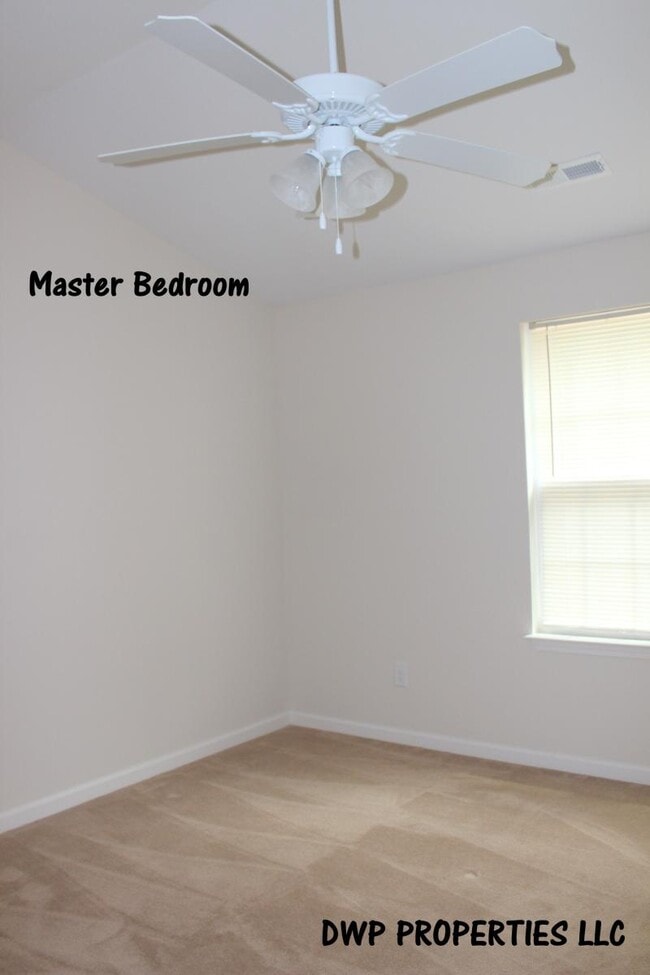 Building Photo - 4245 Youngstown Dr