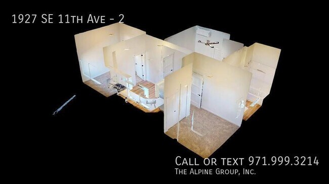 Building Photo - 1927 SE 11th Ave