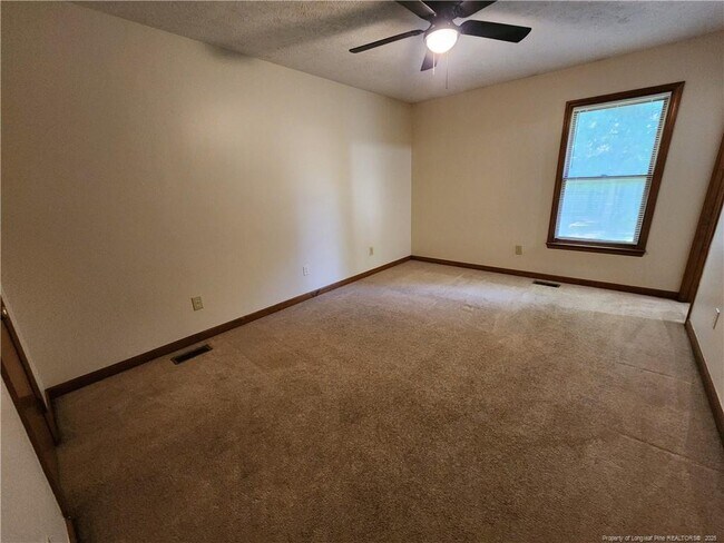 Building Photo - 6445 Rhemish Dr
