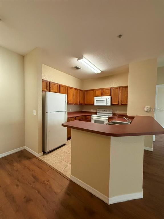 Building Photo - 8103 Lillies Way