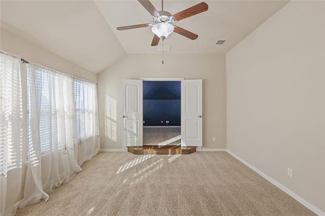 Building Photo - 348 Prairie Ridge Ln