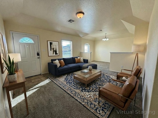 Building Photo - 9901 Diana Dr