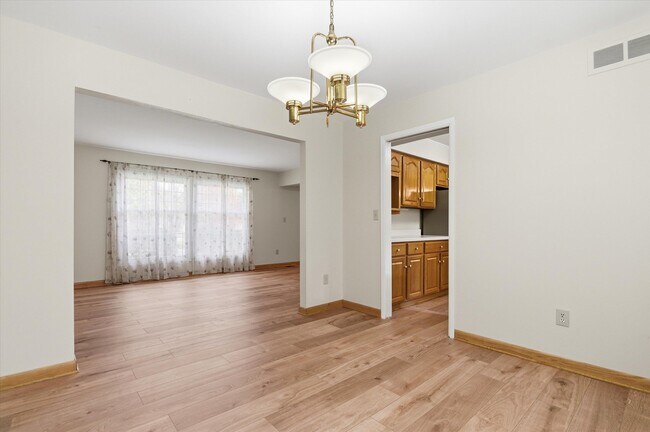 Building Photo - 2825 Tuebingen Pkwy