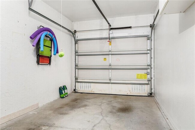 Building Photo - 980 Partridge Cir