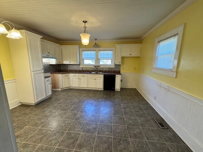 Building Photo - 3/2 in Kings Mountain, NC