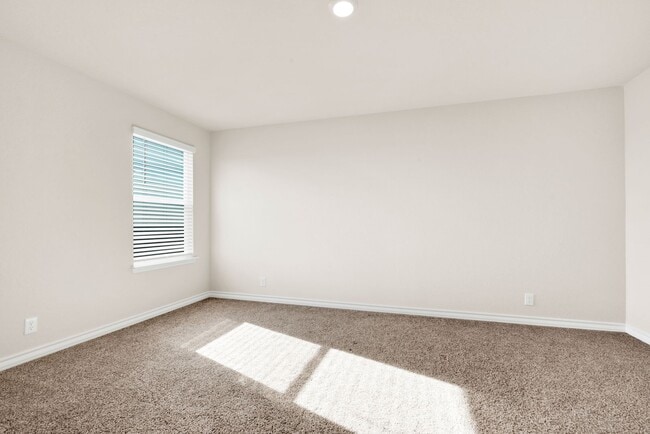 Building Photo - Spacious 5-Bedroom Beauty in Redbird Ranch –  with Community Perks!