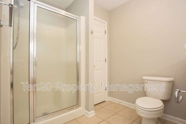 Building Photo - 59 Walnut Ct