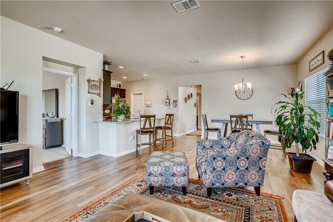 Building Photo - 5109 Winsbury Dr