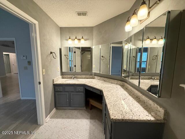 Building Photo - 11644 Lazy Willow Ln