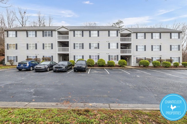 Primary Photo - 1041 W Barton St