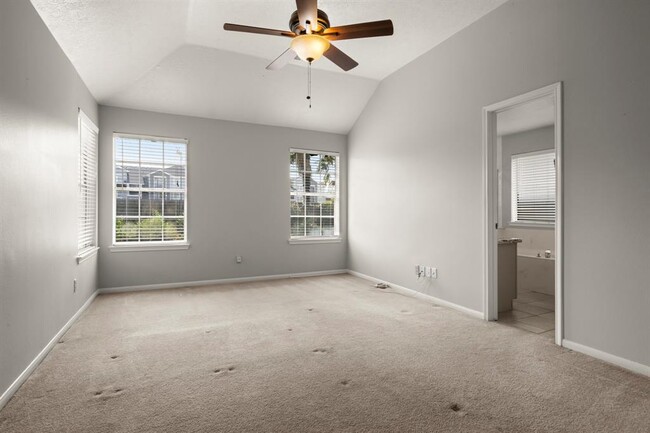 Building Photo - 11307 Travelers Way Cir