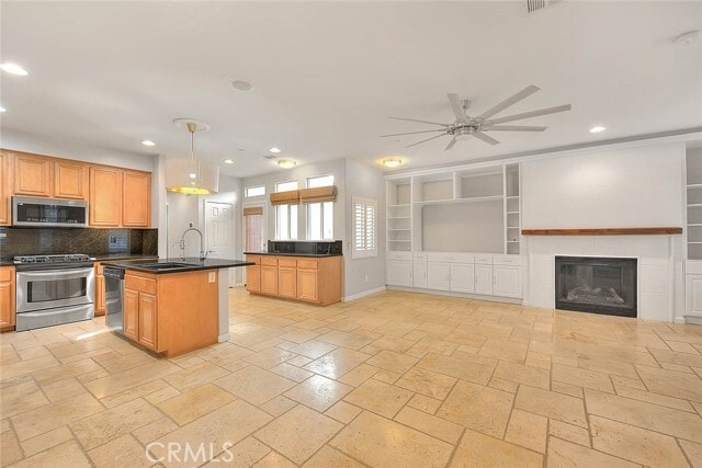 Building Photo - 6264 Manzanita Way