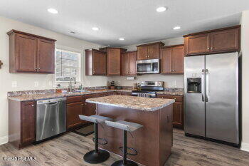 Building Photo - 318 Aquamarine Cir