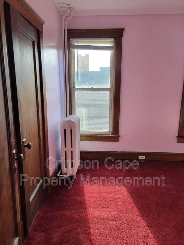 Building Photo - 34 Barney St