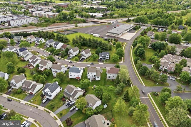 Building Photo - 438 Candlewood Way