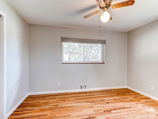 Building Photo - SW Denver single family home available in Harvey Park South.