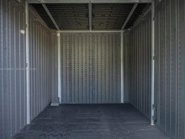 Building Photo - 440 NE 69th St