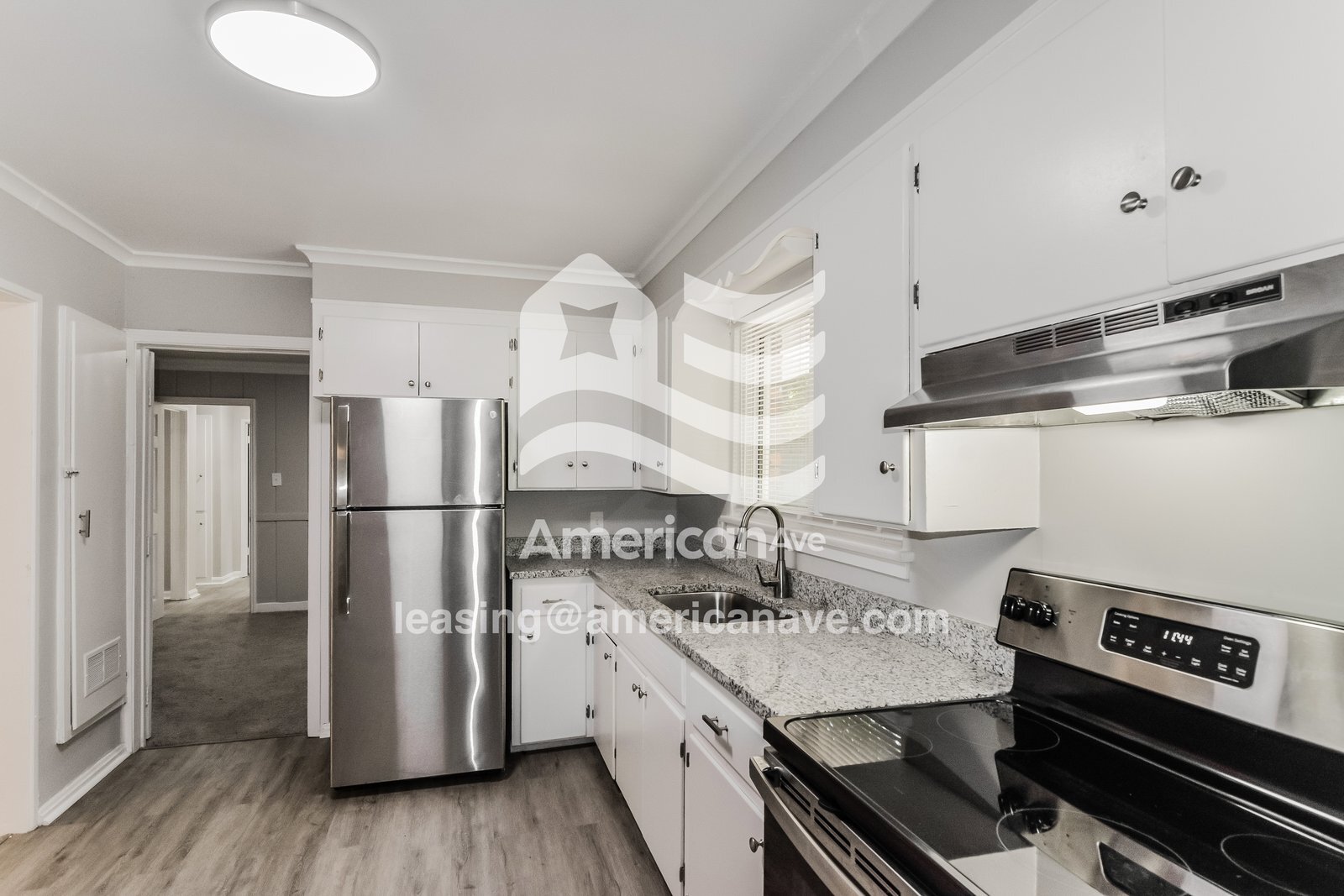 Building Photo - 1884 Hill Hedge Dr