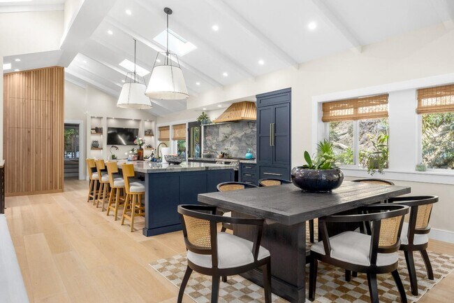 Building Photo - 101 Endlich Dr