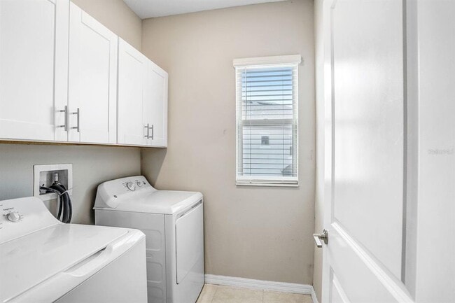 Building Photo - 31886 Blue Passing Loop