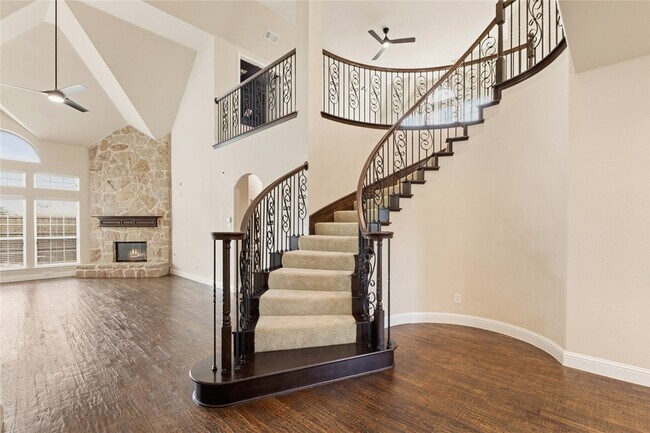 Building Photo - 3167 Izabella Ct
