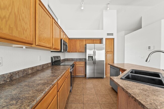 Building Photo - Chic Peoria Rental – Updated Appliances & ...