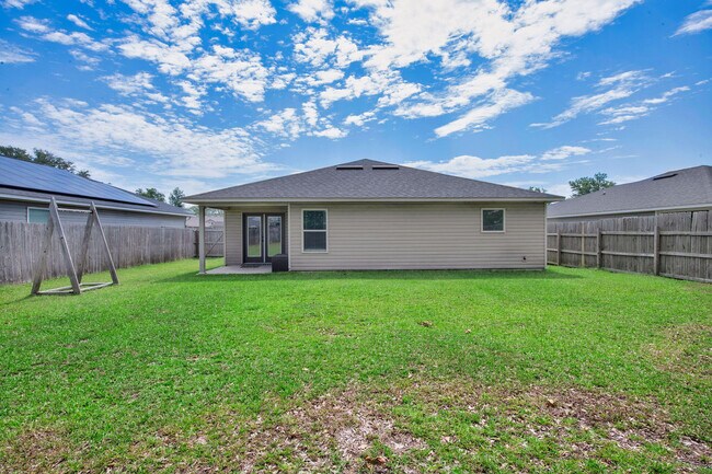 Building Photo - 4395 Thistle Pine Ct