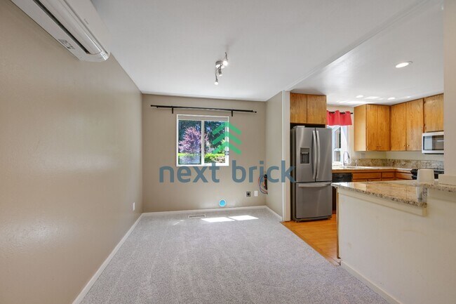 Building Photo - Discover Spacious Comfort for multi-generational living: 4-Bedroom Home with additional kitchenet...