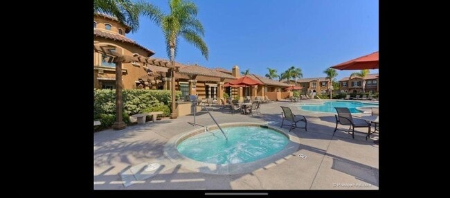 Building Photo - 6108 Alida Row