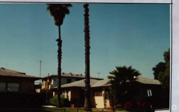 Primary Photo - 1534-1548 W. 20th St.
