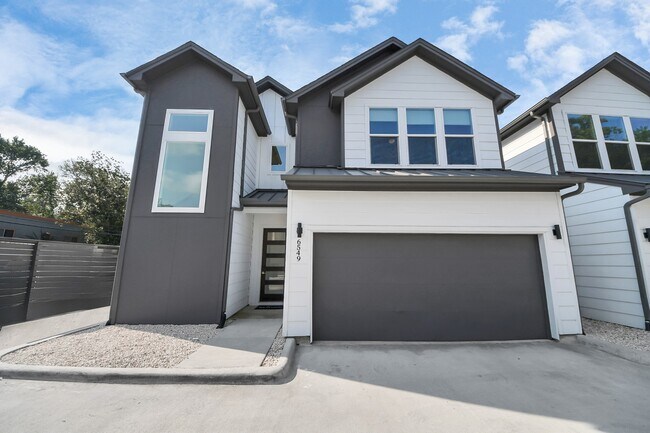 Building Photo - 6549 Sealey St