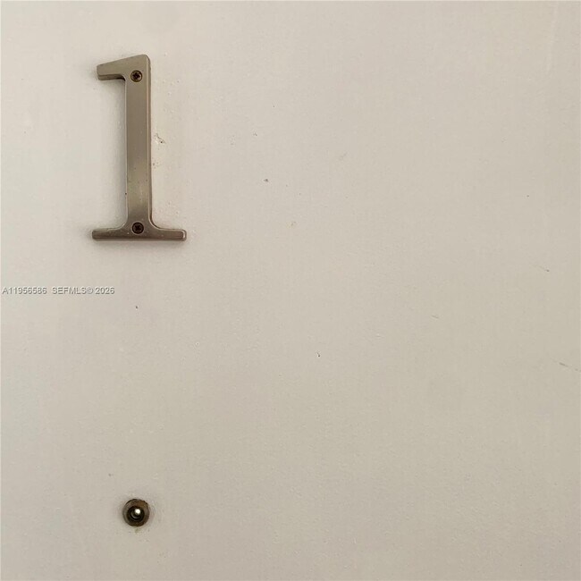 Building Photo - 4349 Sheridan Ave