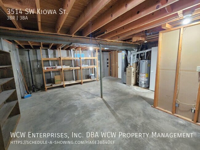 Building Photo - 3514 SW Kiowa St