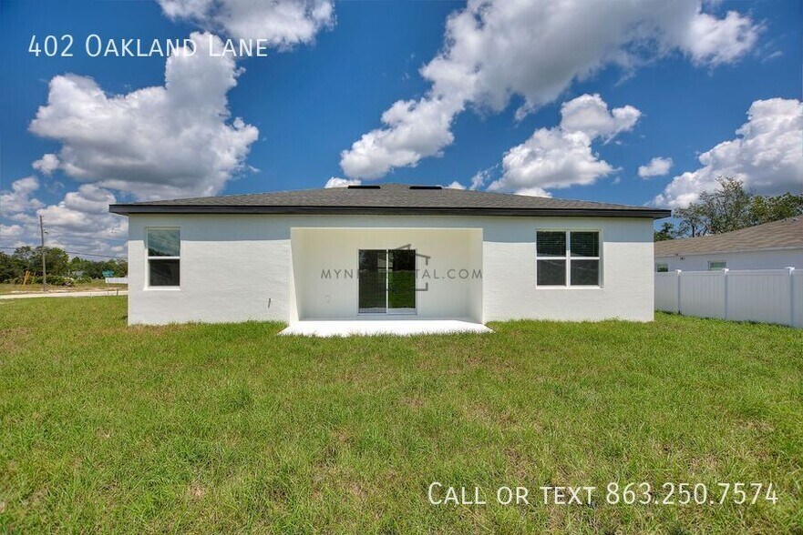 Building Photo - 402 Oakland Ln