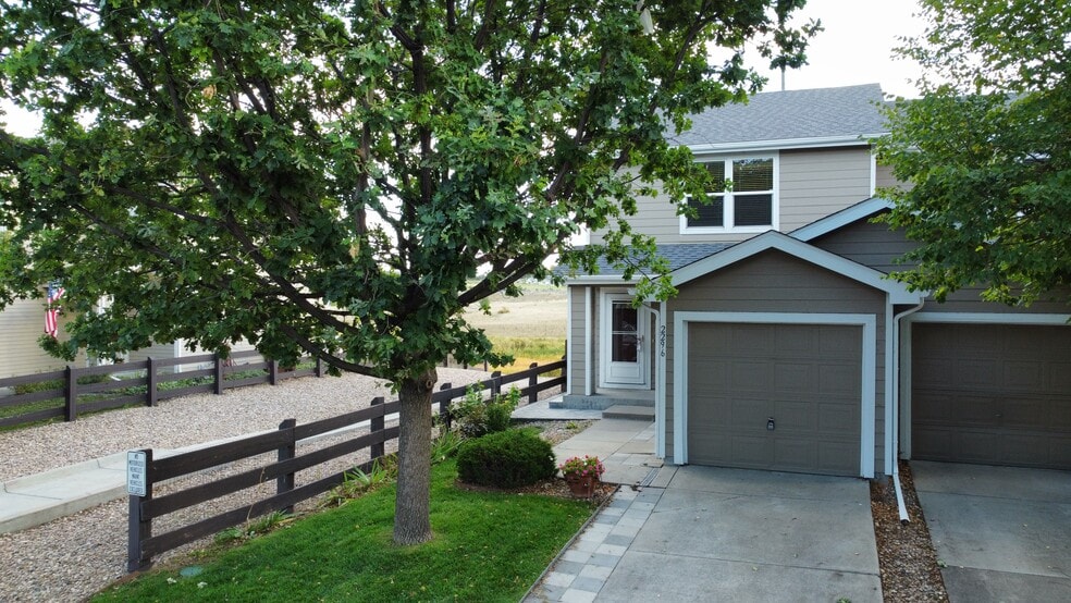 Building Photo - 2296 E 109th Dr