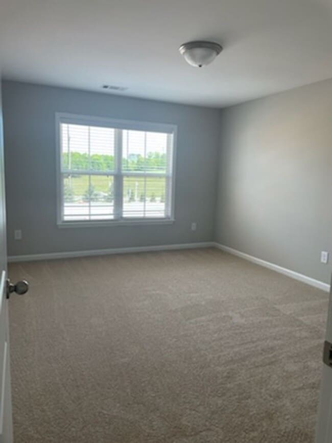 Building Photo - 3 BR 2.5 BA-  New Construction Townhouse f...