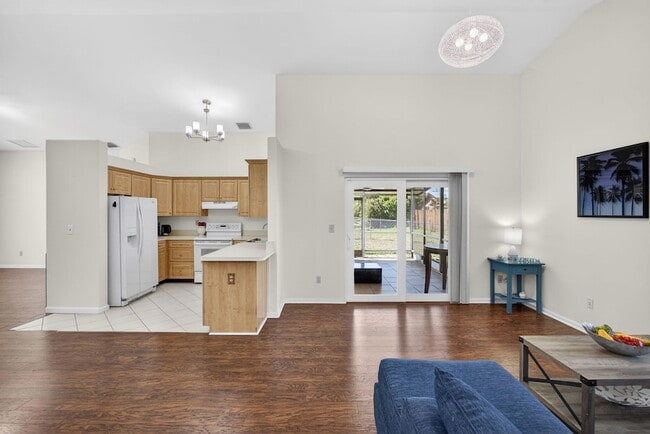 Building Photo - 6223 Kendrick St