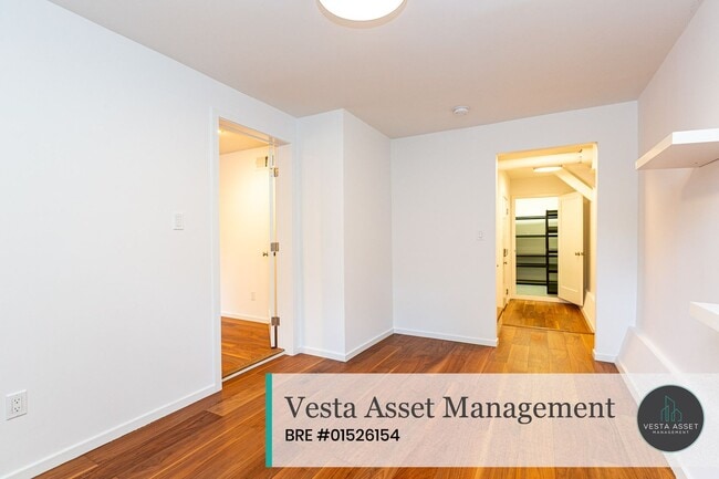 Building Photo - Bright 2BR + Office Single-Family Home wit...