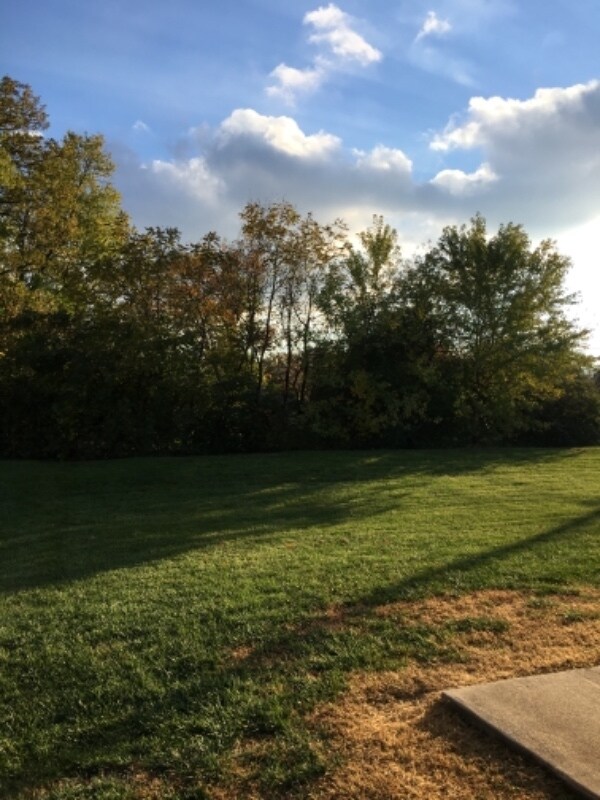 Building Photo - 3612 Zinnia Dr