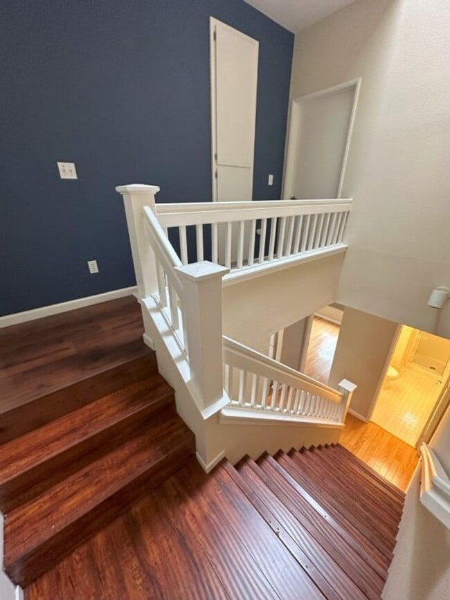 Building Photo - Nor Cal Realty Inc, 3 bedroom 3 bath townhouse with 2 car garage