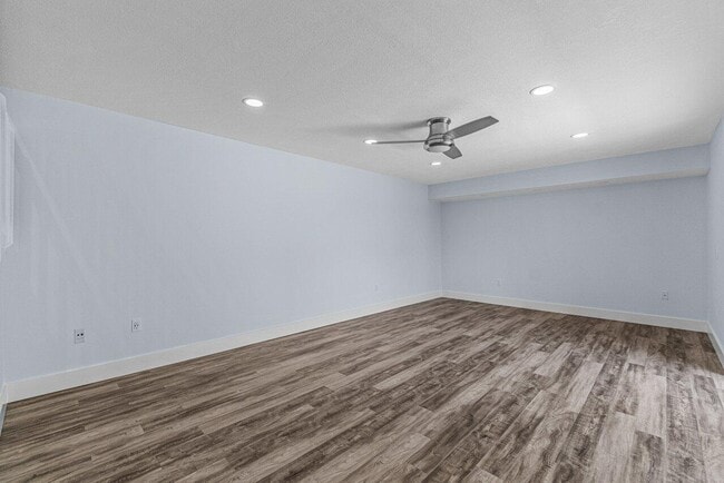 Building Photo - 2929 SW 22nd Cir