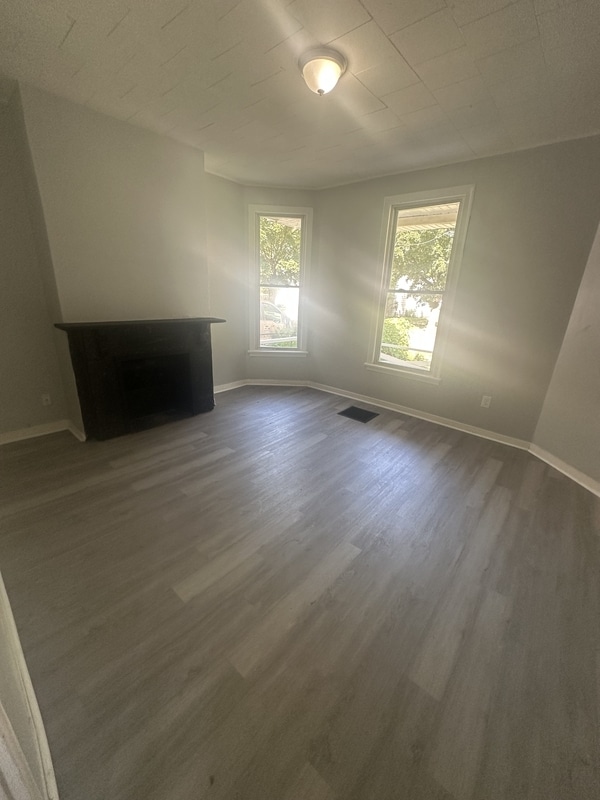 Building Photo - 2056 W 95th St