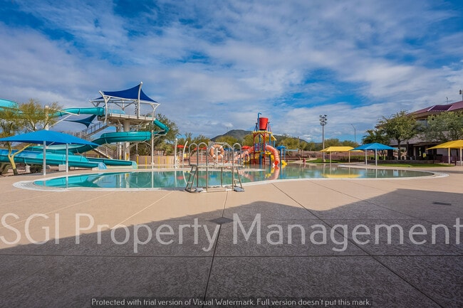 Building Photo - 39531 N White Tail Ln