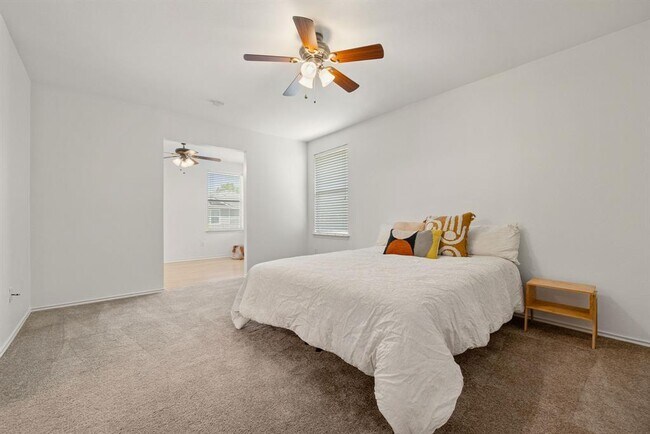 Building Photo - 14525 Harris Ridge Blvd