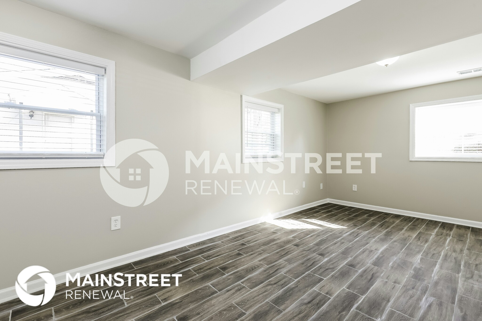 Building Photo - 8471 Avalon Dr